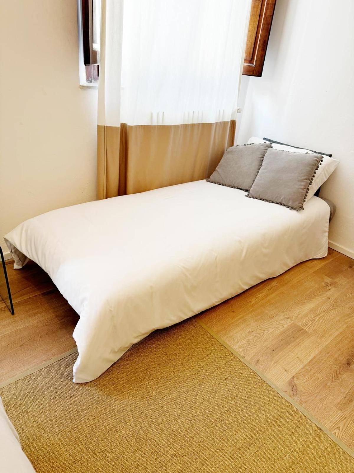 Boutique Room - Centro Storico 20 Min Da Firenze Empoli Ngoại thất bức ảnh