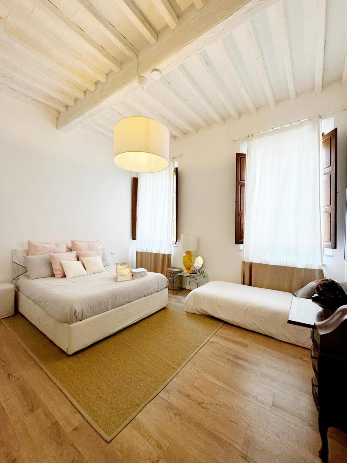 Boutique Room - Centro Storico 20 Min Da Firenze Empoli Ngoại thất bức ảnh